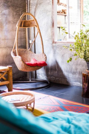 Гостиница Sweet Life Community Guesthouse  Ko Lanta